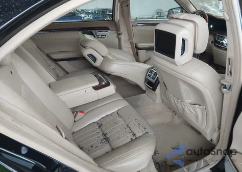 2011 Mercedes-Benz S 600 from USA, damaged, VIN WDDNG7GB9BA416438